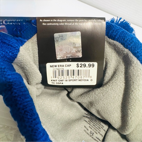 Buffalo Bills Pom Knit Beanie - Picture 3 of 5